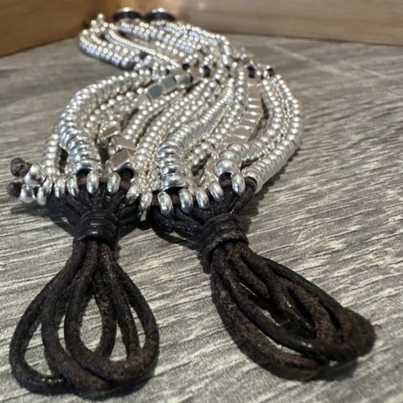 Uno de 50 *RARE-RETIRED* Trivial 12 layered bracelet - Picture 4 of 7